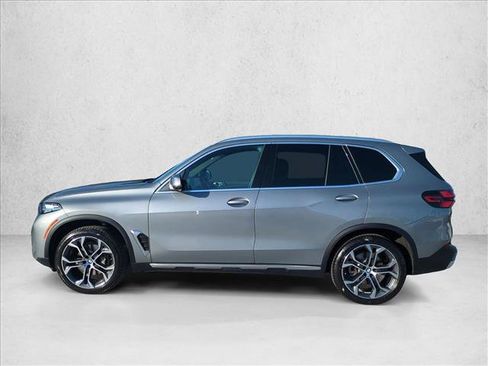 Certified 2026 BMW X5 sDrive40i RWD image 9