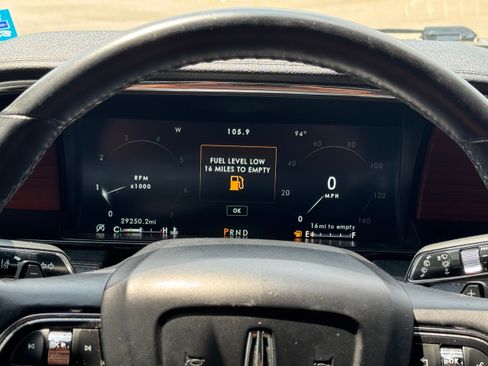 Used 2021 Lincoln Navigator Reserve RWD image 19
