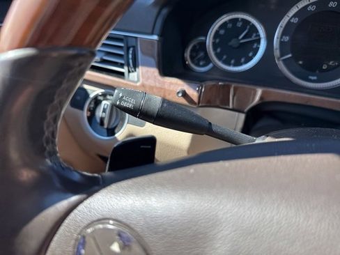 Used 2013 Mercedes-Benz E 350 Sedan image 26