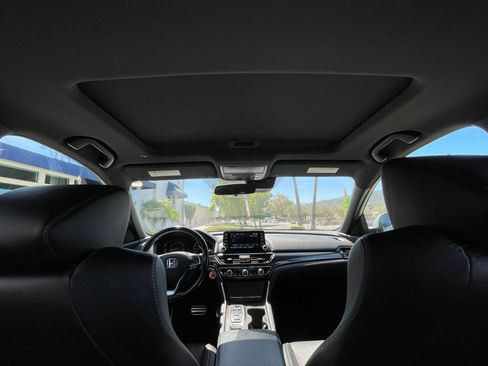 Used 2019 Honda Accord Sport image 13
