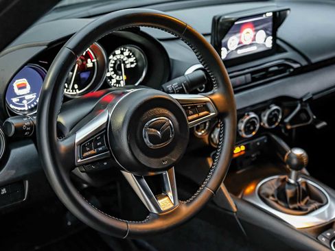 Used 2022 MAZDA MX-5 Miata Grand Touring image 16