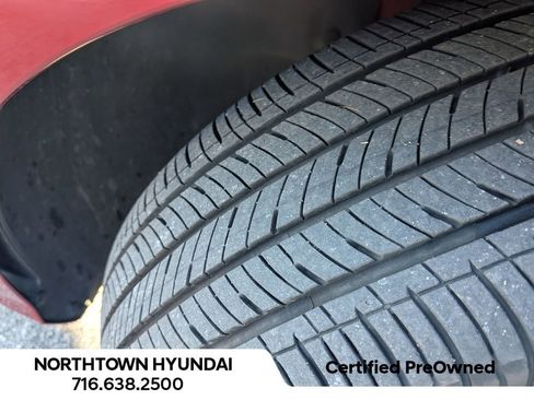 Certified 2024 Hyundai Elantra SEL image 41