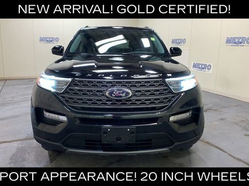 Certified 2023 Ford Explorer XLT w/ Equipment Group 202A AWD/4WD image 8