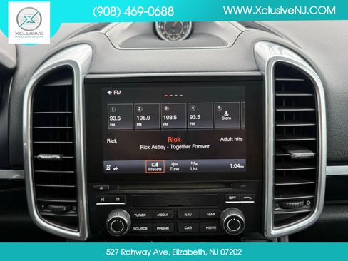 Used 2017 Porsche Cayenne Platinum Edition AWD/4WD image 15