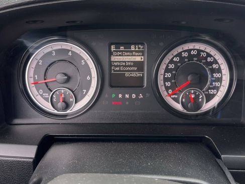 Used 2018 RAM 2500 Big Horn w/ Sport Appearance Group AWD/4WD image 12