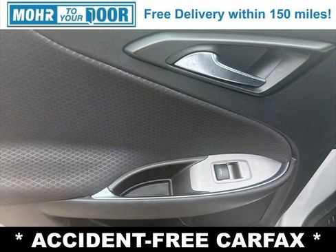 Used 2020 Chevrolet Malibu LT FWD image 29