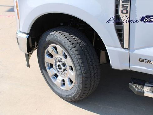 New 2026 Ford F250 Lariat w/ Chrome Package image 5