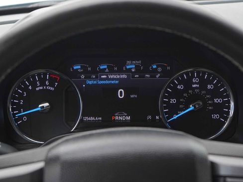 Used 2021 Ford Expedition Platinum RWD image 21
