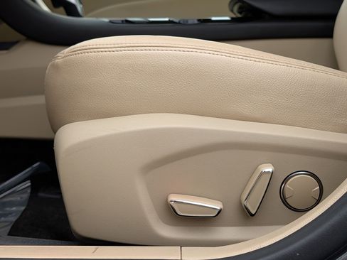 Used 2016 Ford Fusion SE FWD image 21