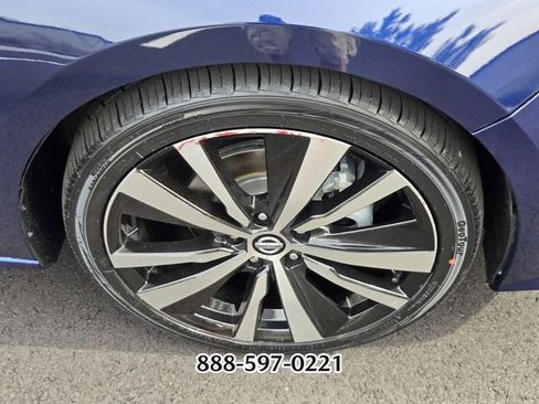 Used 2021 Nissan Altima 2.5 SR FWD image 20