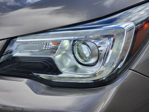 Used 2018 Subaru Forester 2.0XT Touring image 5