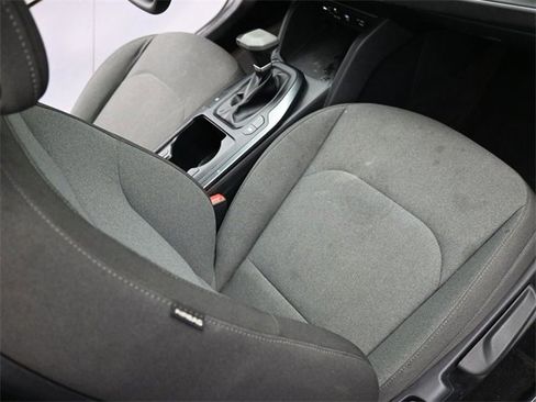 Used 2025 Kia K4 LXS image 27