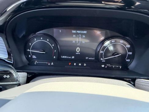 Used 2022 Lincoln Corsair AWD w/ Equipment Group 101A image 24