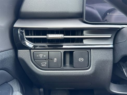 New 2026 Kia Sportage EX image 30