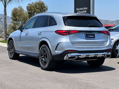 New 2025 Mercedes-Benz GLC 300 4MATIC image 5