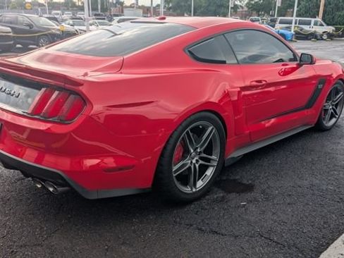Used 2016 Ford Mustang GT Premium w/ GT Performance Package RWD image 3