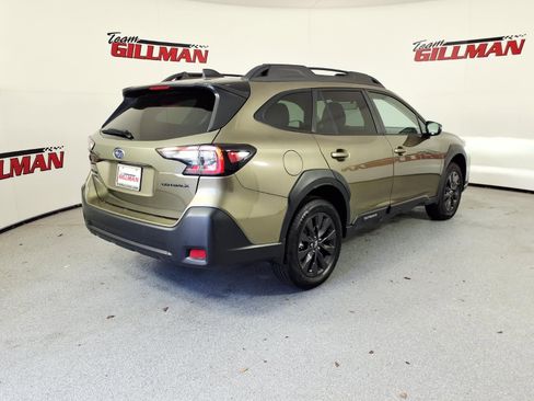 Used 2025 Subaru Outback Onyx Edition image 7