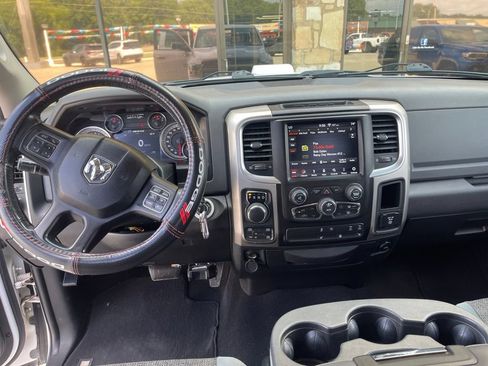 Used 2019 RAM 1500 Big Horn AWD/4WD image 13