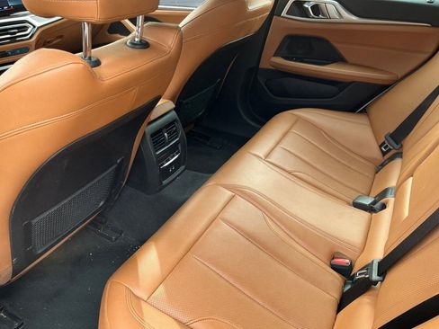 Used 2022 BMW i4 eDrive40 image 9