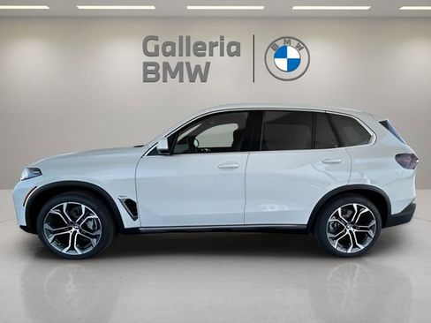 New 2026 BMW X5 xDrive40i w/ Premium Package image 8