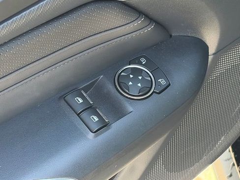 Used 2026 Ford Mustang Premium RWD image 15