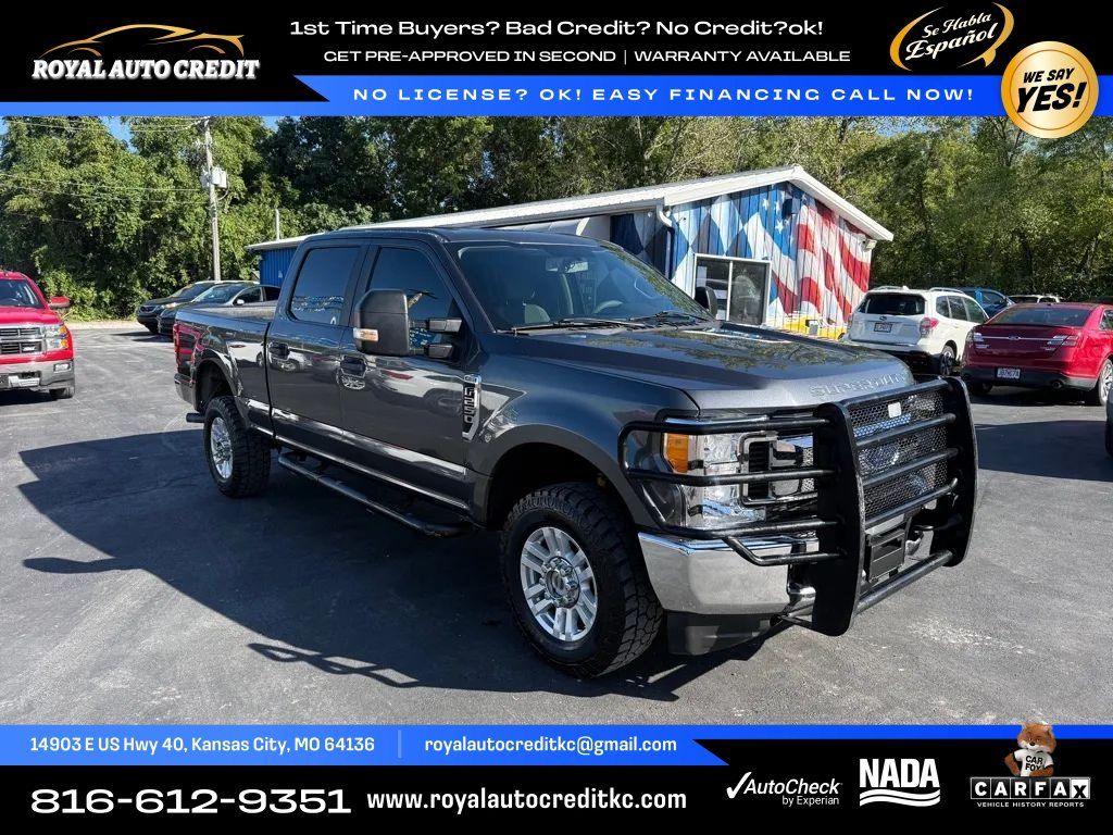 Used 2017 Ford F250 XL w/ STX Appearance Package AWD/4WD image 1
