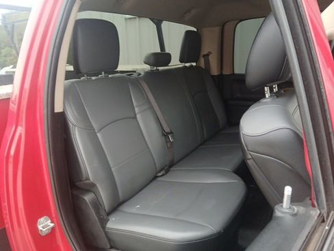 Used 2019 RAM 3500 Tradesman w/ Chrome Appearance Group image 35