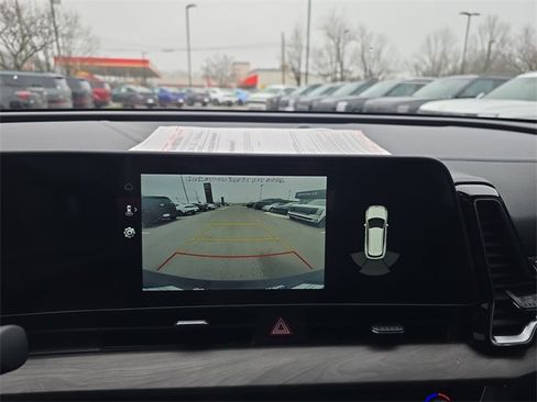 Used 2023 Kia Sportage X-Line w/ X-Line Premium Package image 17