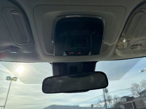 Certified 2024 Toyota Corolla LE image 31