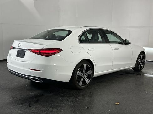 Used 2025 Mercedes-Benz C 300 Sedan image 8