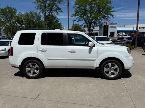 Used 2014 Honda Pilot EX image 3