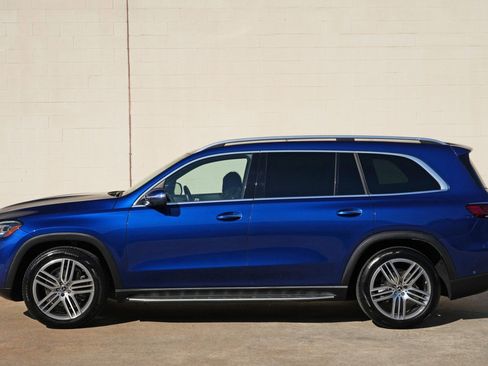 Used 2021 Mercedes-Benz GLS 450 4MATIC image 59