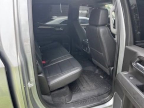 Used 2023 Chevrolet Silverado 1500 LTZ AWD/4WD image 11