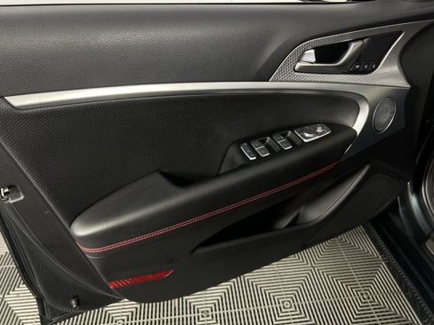 Used 2023 Genesis G70 2.0T w/ Sport Prestige Package image 27