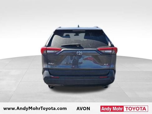Used 2021 Toyota RAV4 XLE image 6