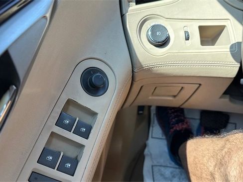 Used 2010 Buick LaCrosse CXL image 13