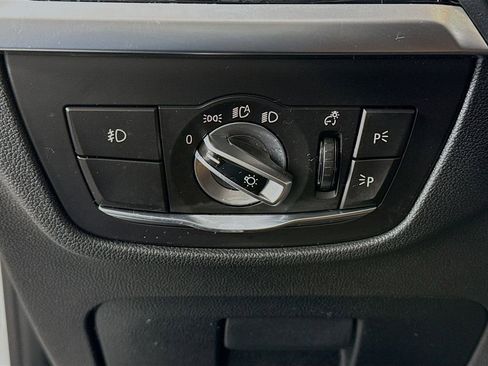 Used 2019 BMW X3 xDrive30i w/ Premium Package image 10