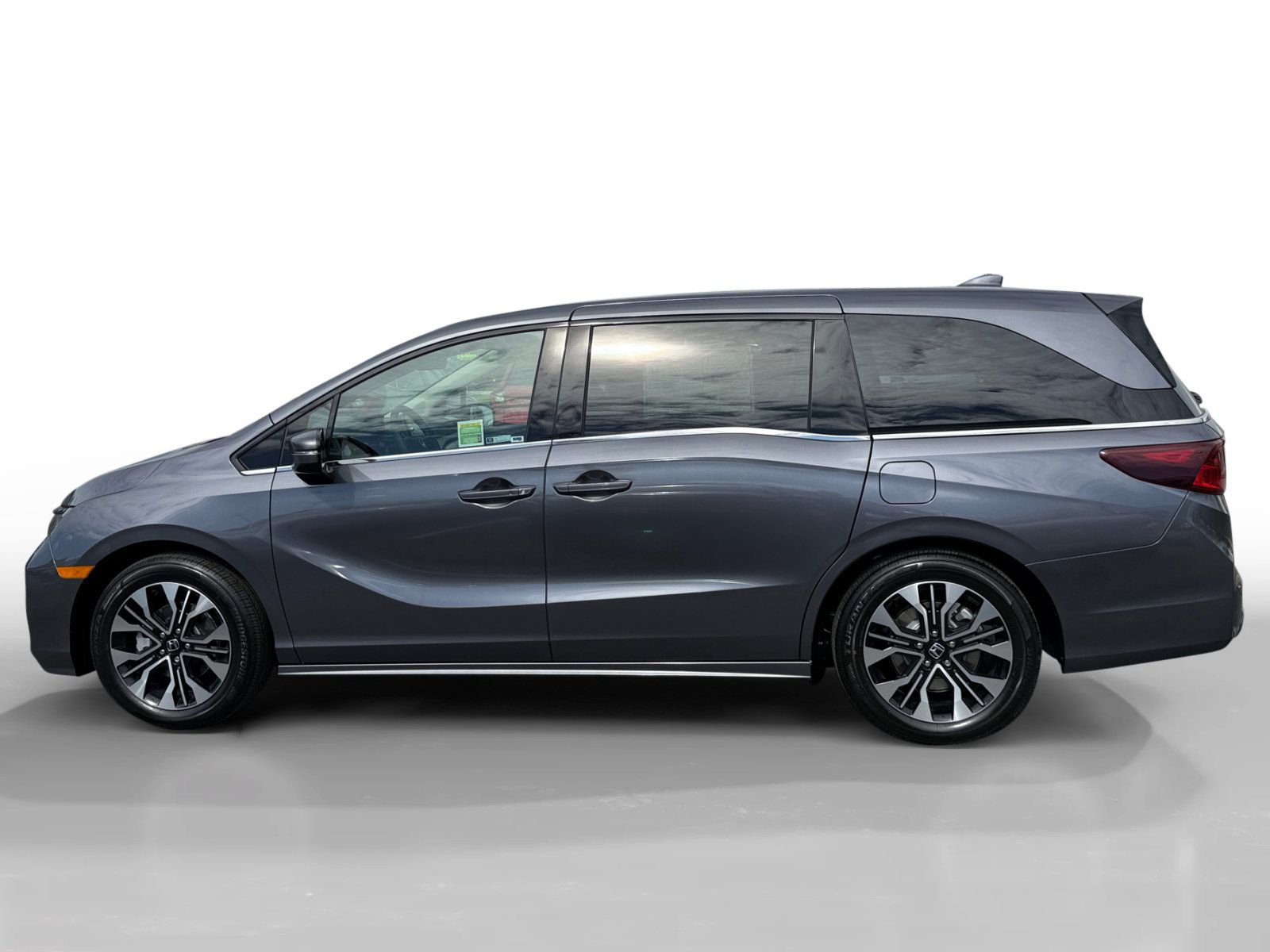 New 2026 Honda Odyssey Elite image 2