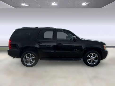 Used 2010 Chevrolet Tahoe LS RWD image 8