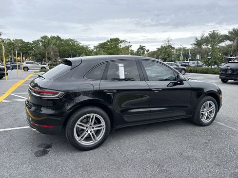 Used 2021 Porsche Macan AWD/4WD image 4
