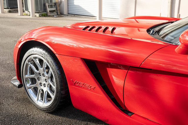 Used 2003 Dodge Viper SRT-10 RWD image 70