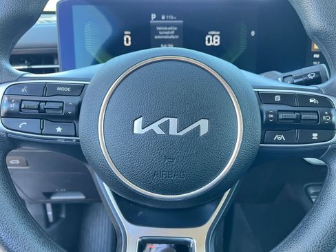 Used 2025 Kia K5 LXS image 27