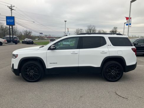 Used 2022 GMC Acadia SLE w/ Driver Convenience Package image 4