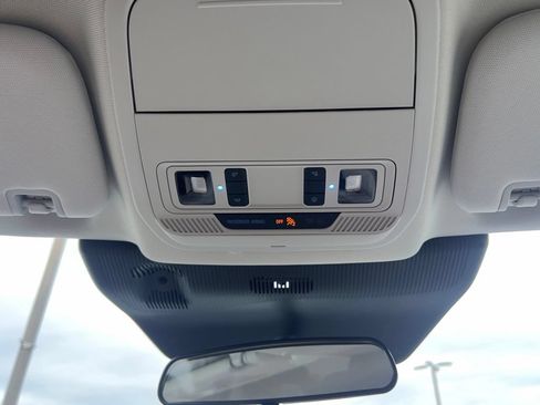 New 2026 Ford Explorer Active w/ Active Comfort Package RWD image 43
