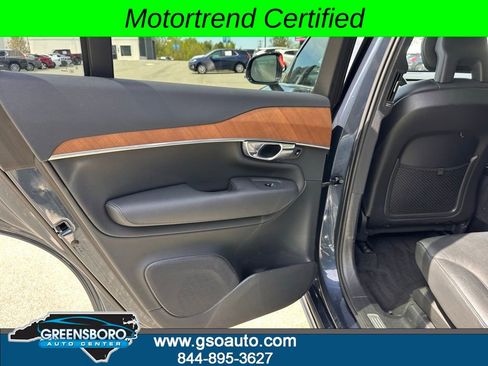 Used 2021 Volvo XC90 T6 Momentum w/ Protection Package image 23