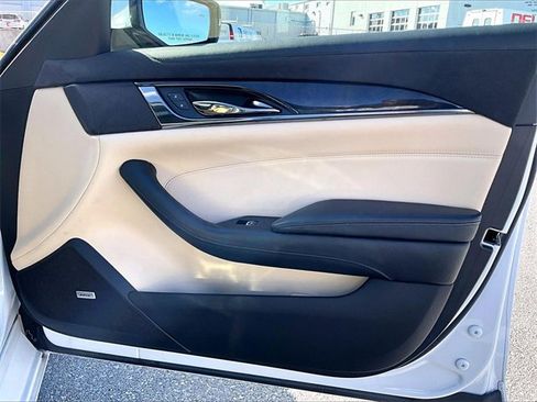 Used 2017 Cadillac CTS Luxury image 12
