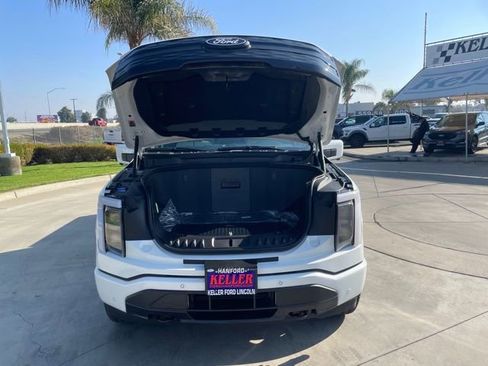 New 2025 Ford F150 Lightning Platinum image 30
