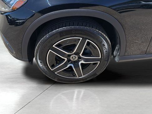 New 2026 Mercedes-Benz GLC 300 4MATIC image 9
