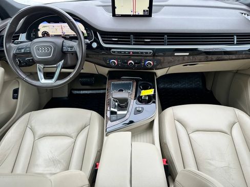 Used 2017 Audi Q7 3.0T Premium Plus image 24