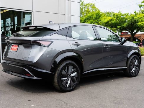 Used 2024 Nissan Ariya AWD image 6